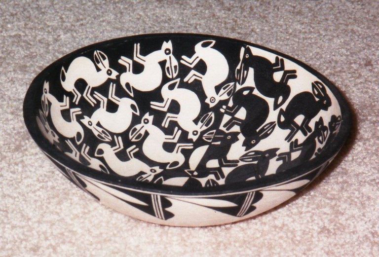 Ceramic pot by John Aragon image