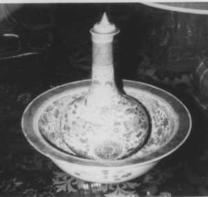 Chinese Porcelain Bowl image