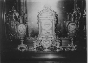 French Mantel Clock with Side Towers image