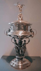 Grand National Steeplechase Trophy, 1923, Aintree image