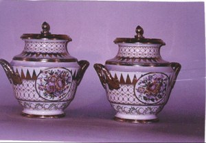 Pair of French Porcelain Vieux Bowls image