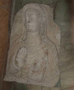 Palmyra Funerary Sculpture of a Women Making a Blessing image