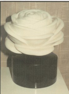 White Rose Marble Sculpture image